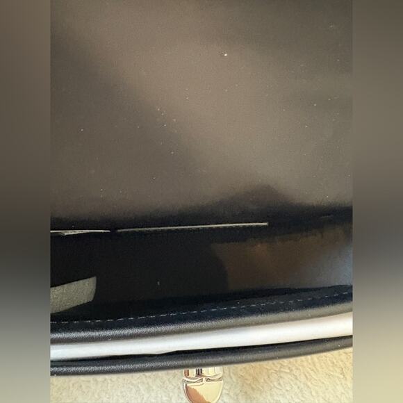 Marc Jacobs Turnlock Logo Crossbody Bag small - Picture 6 of 8